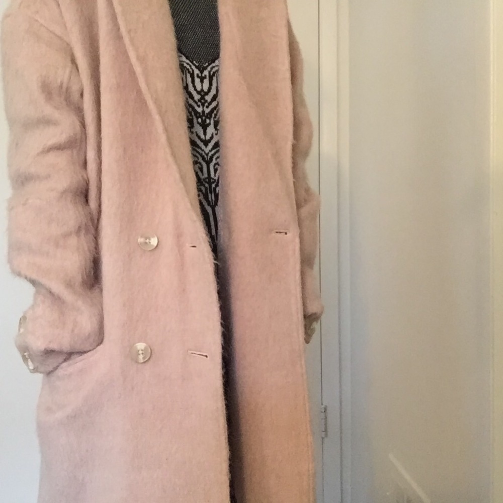 ✨💥RARE💥 A&F Pink Wool Coat✨ - Picture 11 of 11